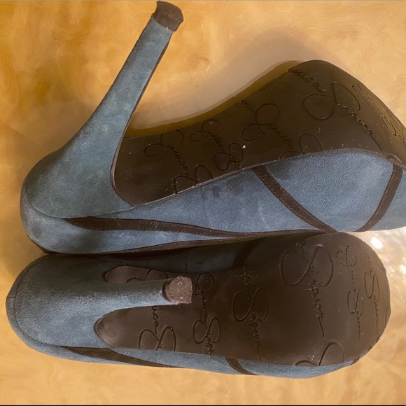 Jessica Simpson Heels - Picture 5 of 6